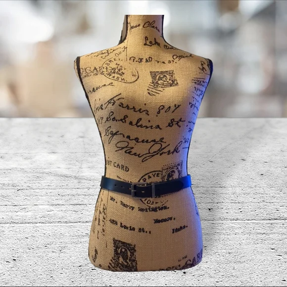 Levi's vegan reversible belt size 32 - Picture 10 of 11